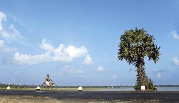Sai Holiday Inn Jaffna Eksteriør bilde